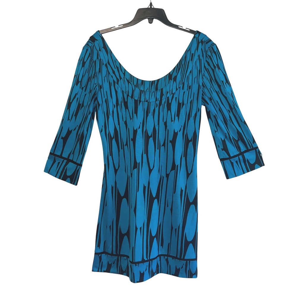 Diane Von Furstenberg Blue and Black Printed Scoop Neck Dress